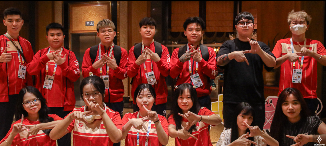 TRỰC TIẾP VÒNG BẢNG | SEA GAMES 33 - LQM ĐỒNG ĐỘI NAM (18/12) - ROVIP.ORG